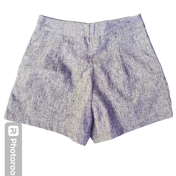 Linda Bella short - Picture 4 of 6